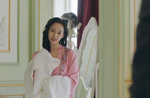 李纯饰演柳如丝一角,是一个对感情特别执着,有情有义,特别"飒"的